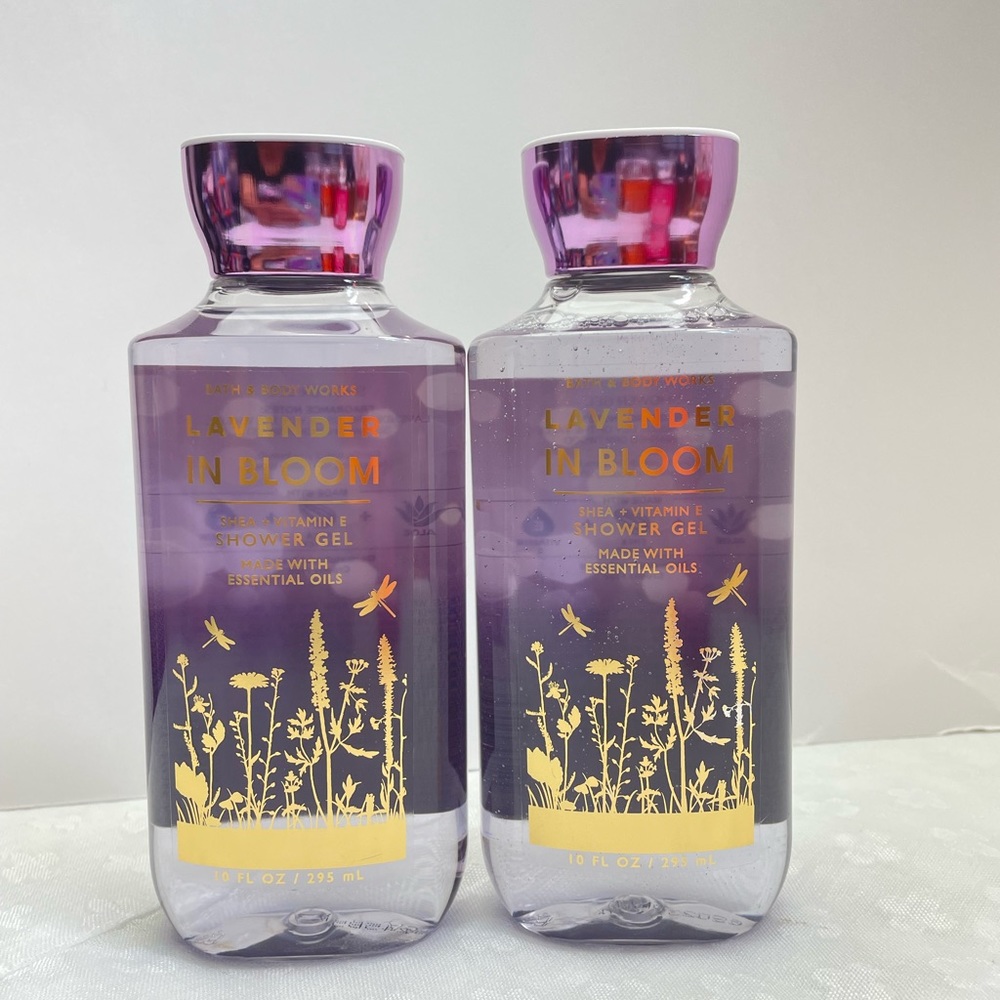 2-BATH & BODY WORKS ~LAVANDER IN BLOOM ~SHOWER GEL